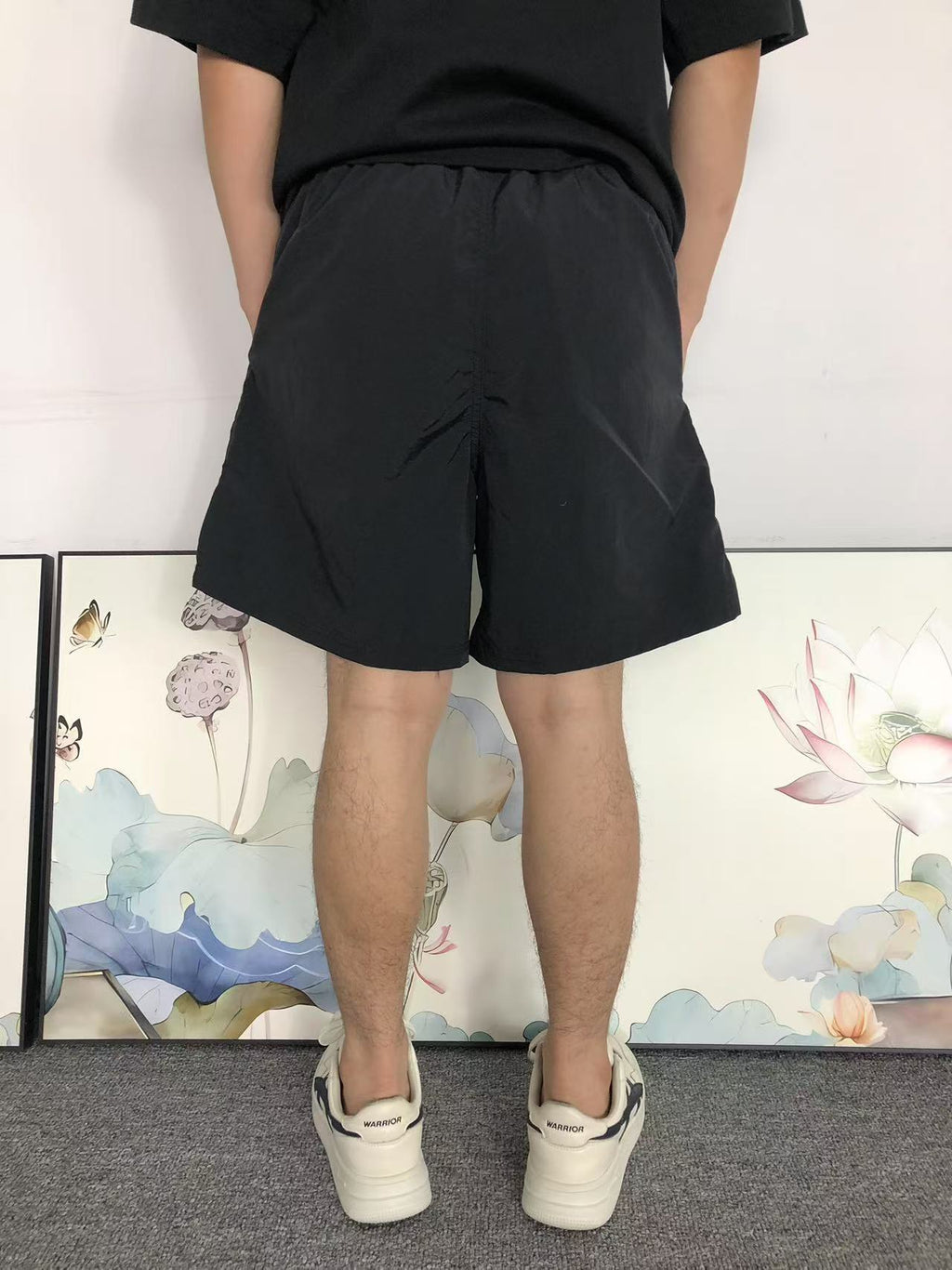 N - SHORTS