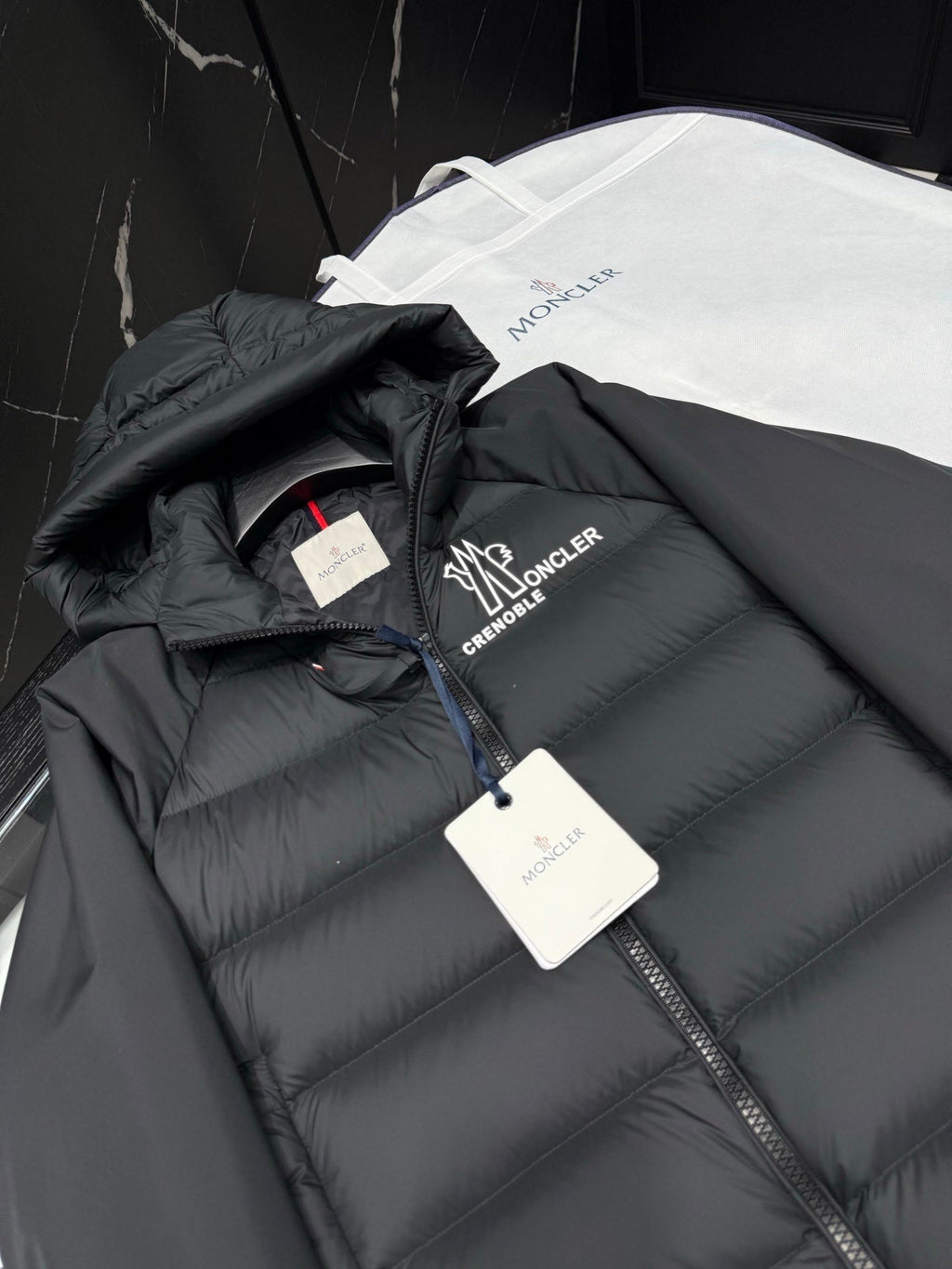 G - CARDIGAN
