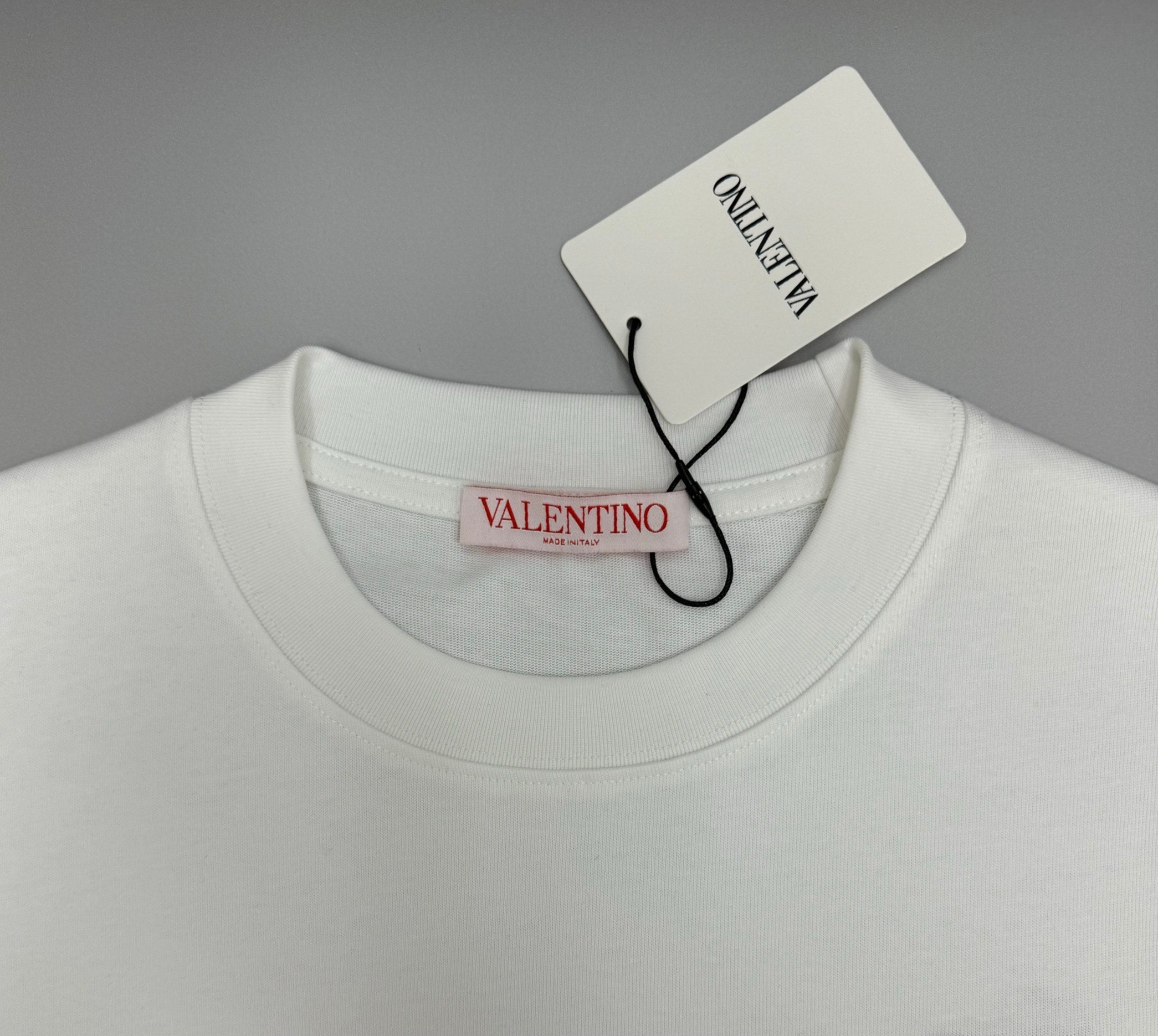 V - TSHIRT