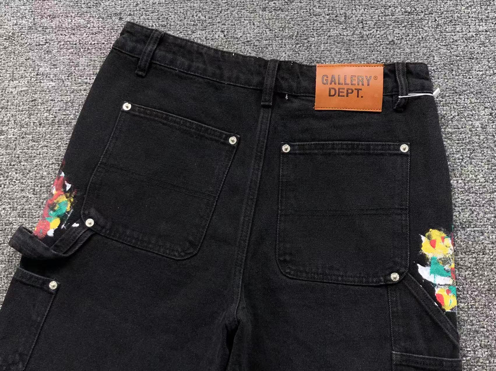 G - SHORTS
