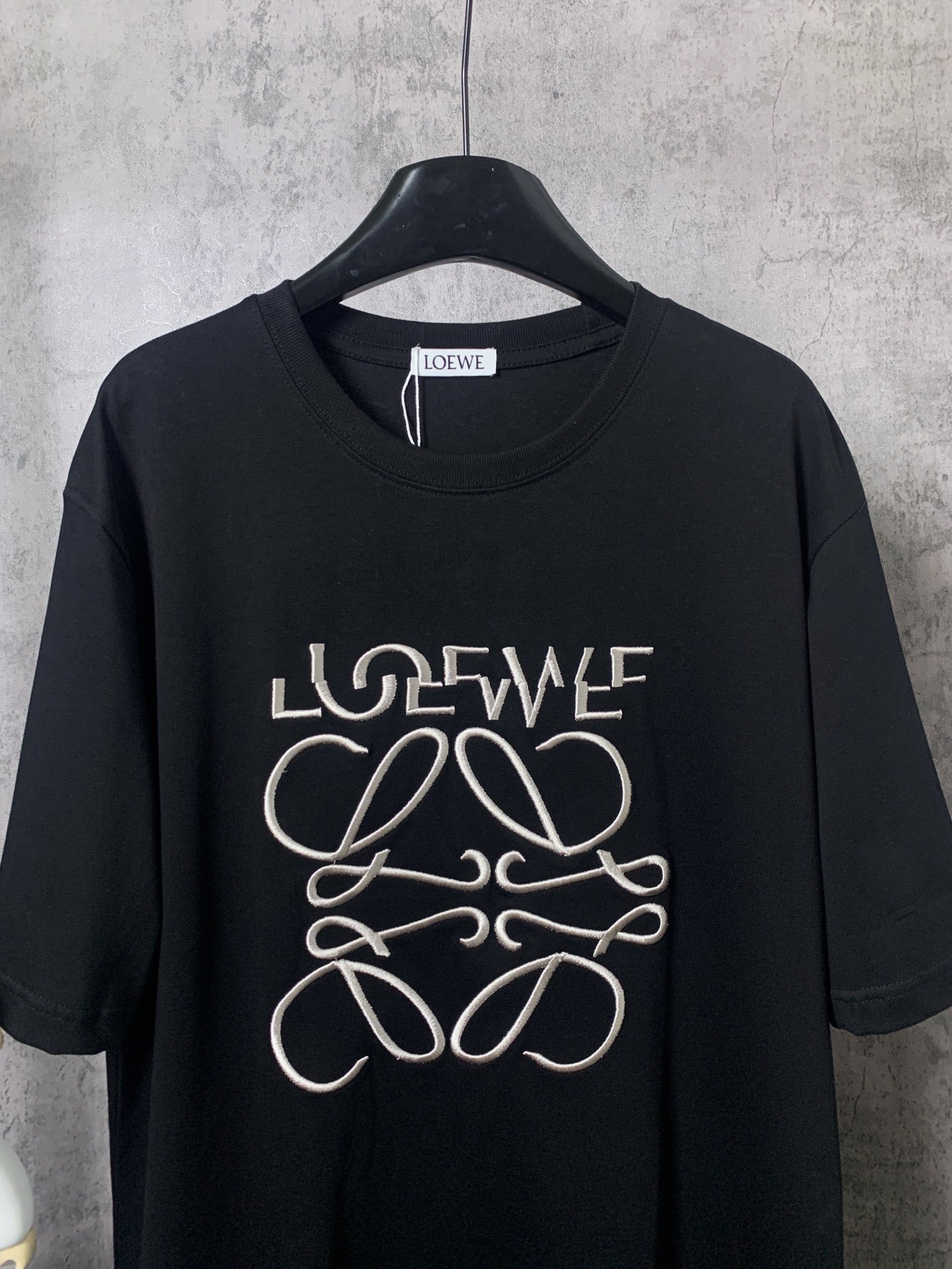 L - TSHIRT