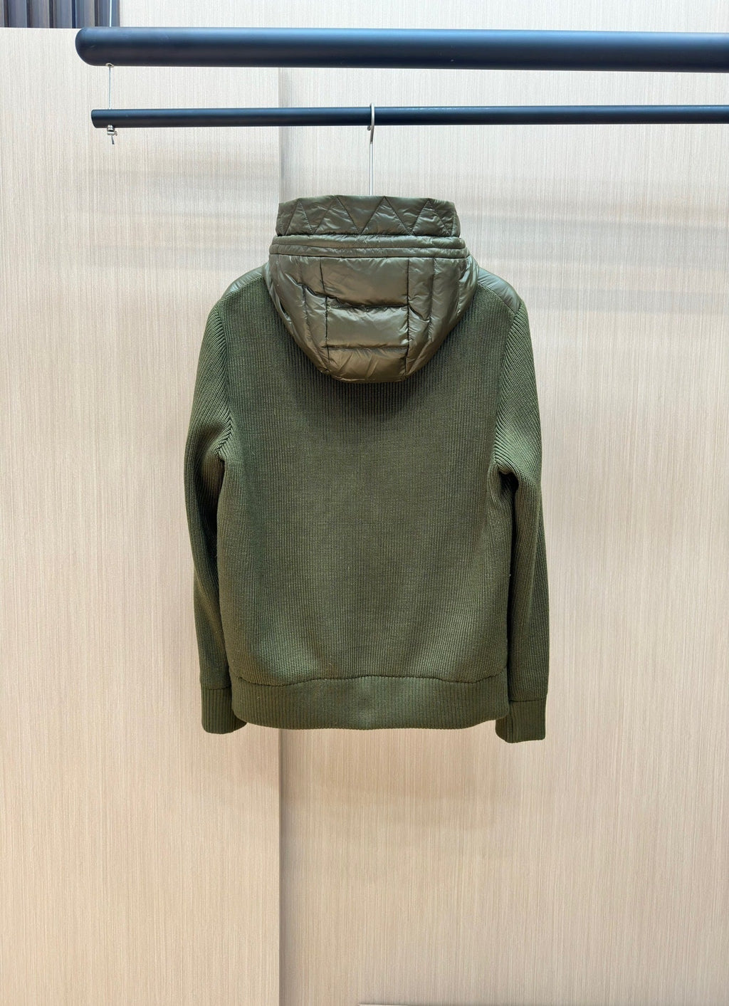 P - CARDIGAN