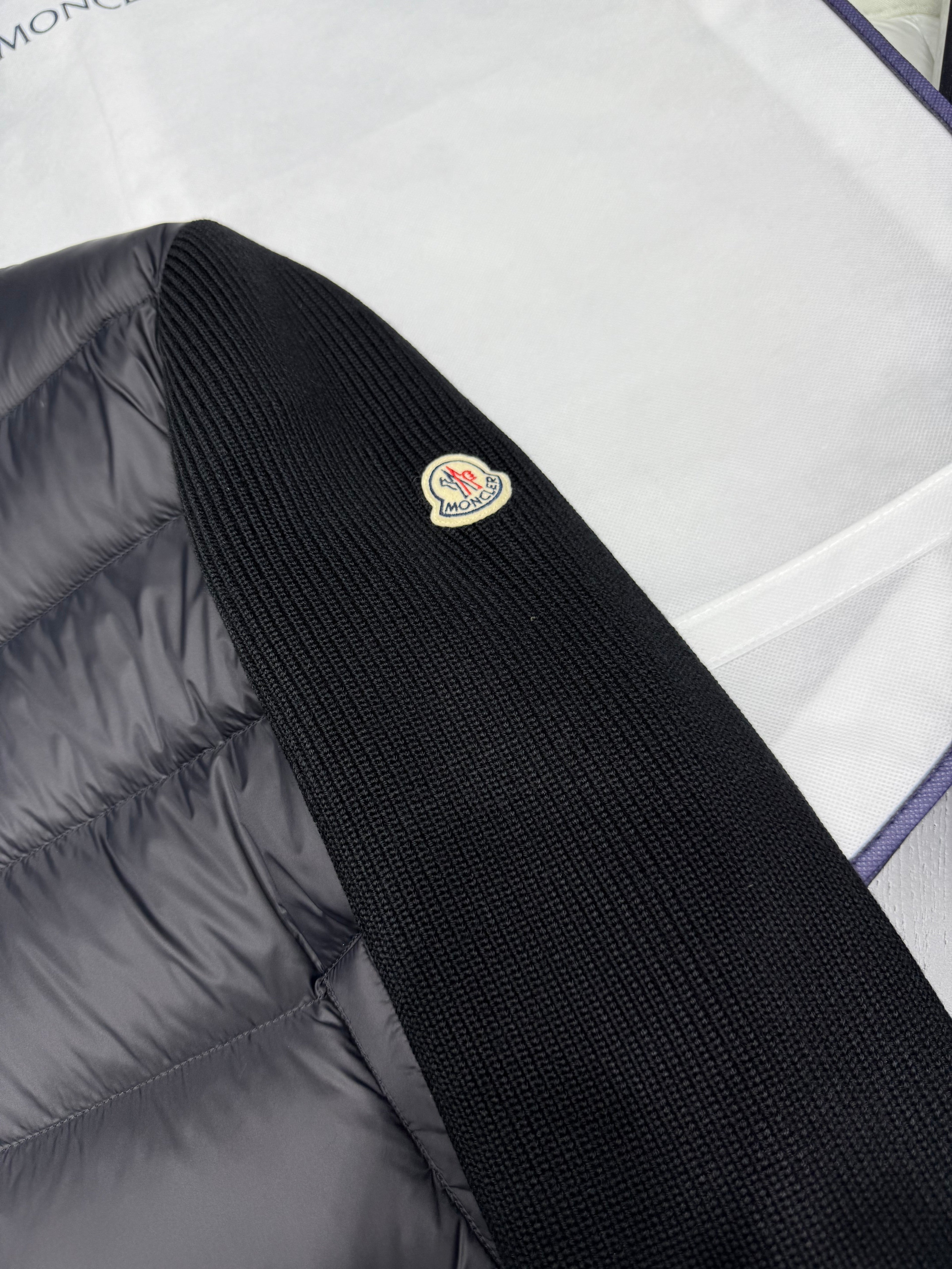 V - CARDIGAN