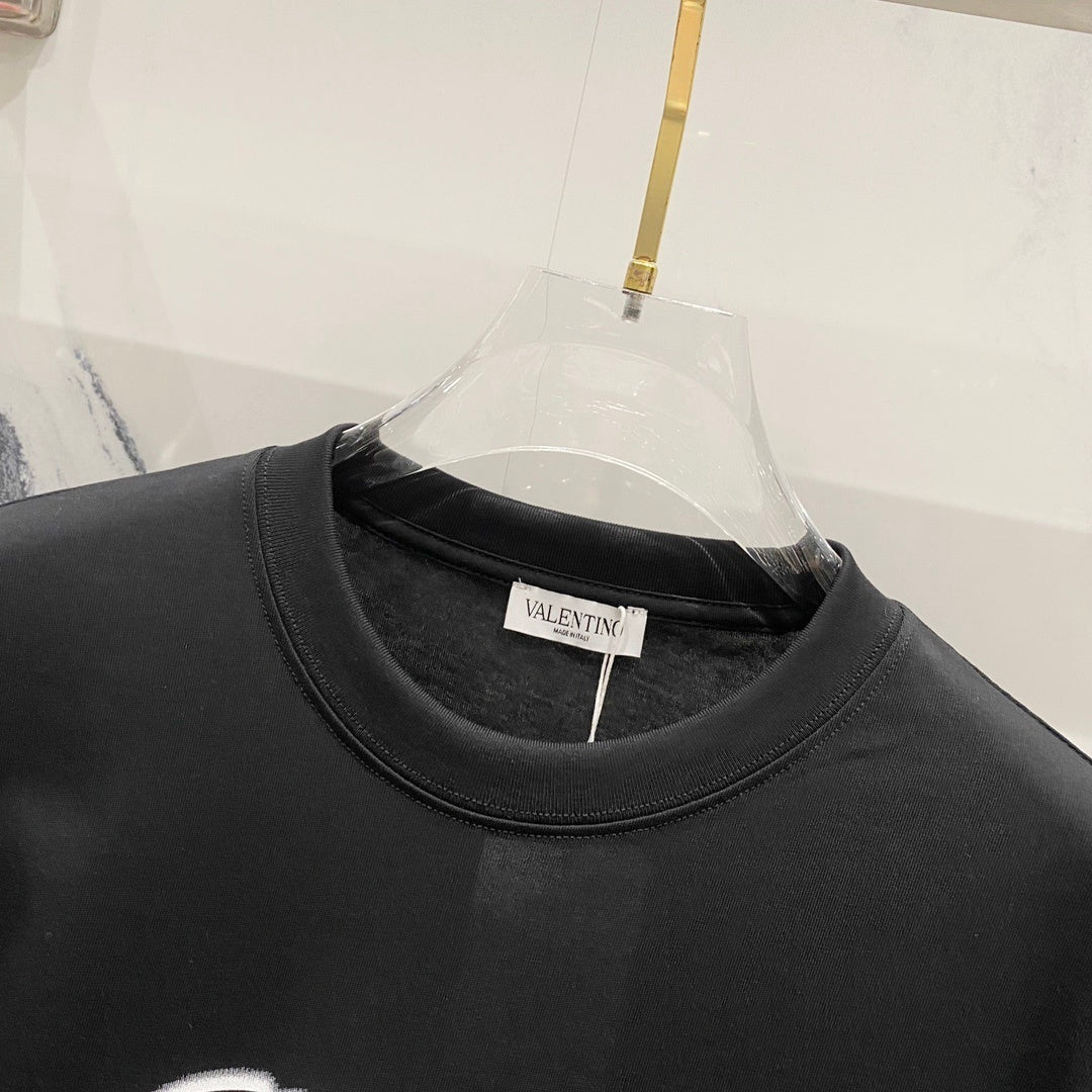 V - TSHIRT