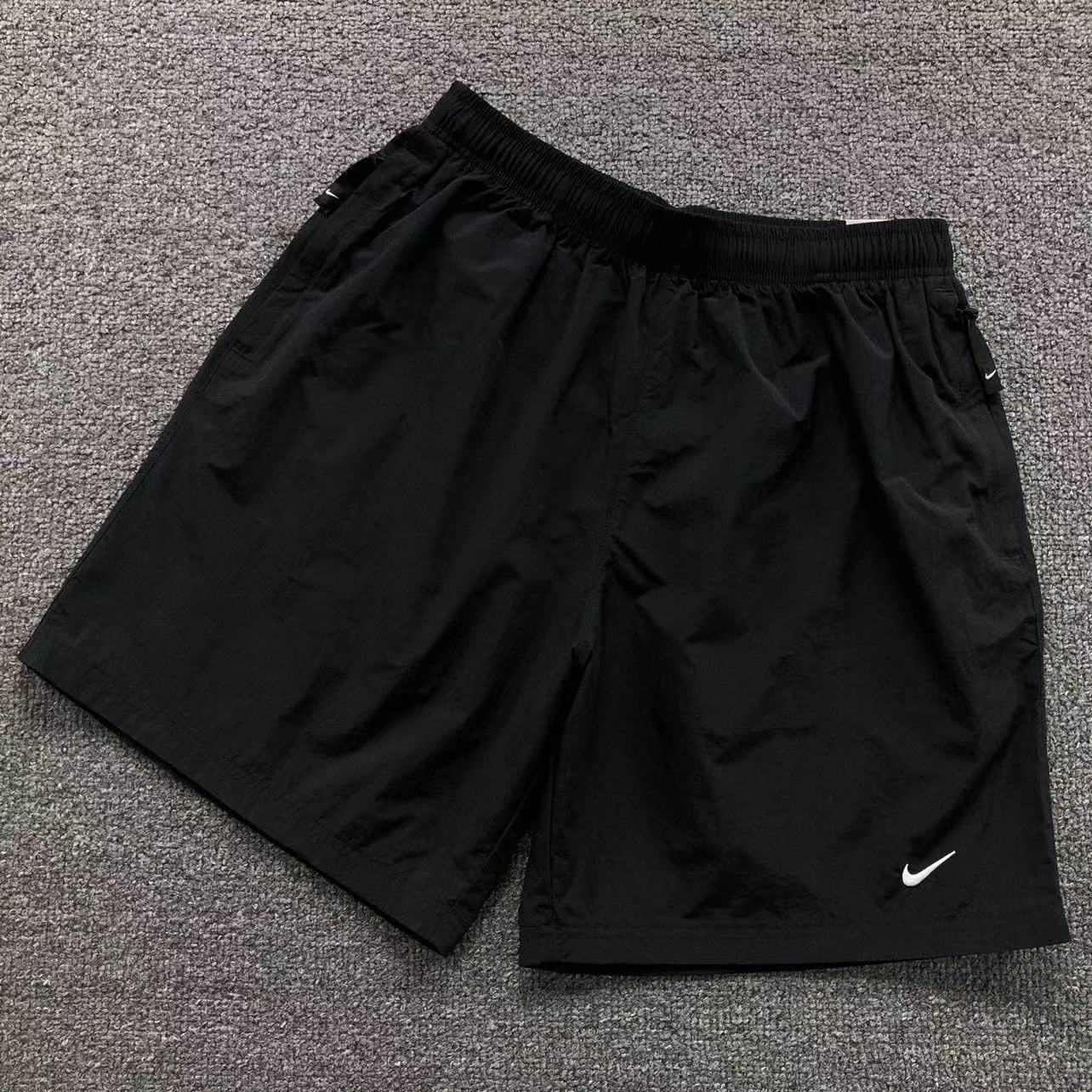 N - SHORTS