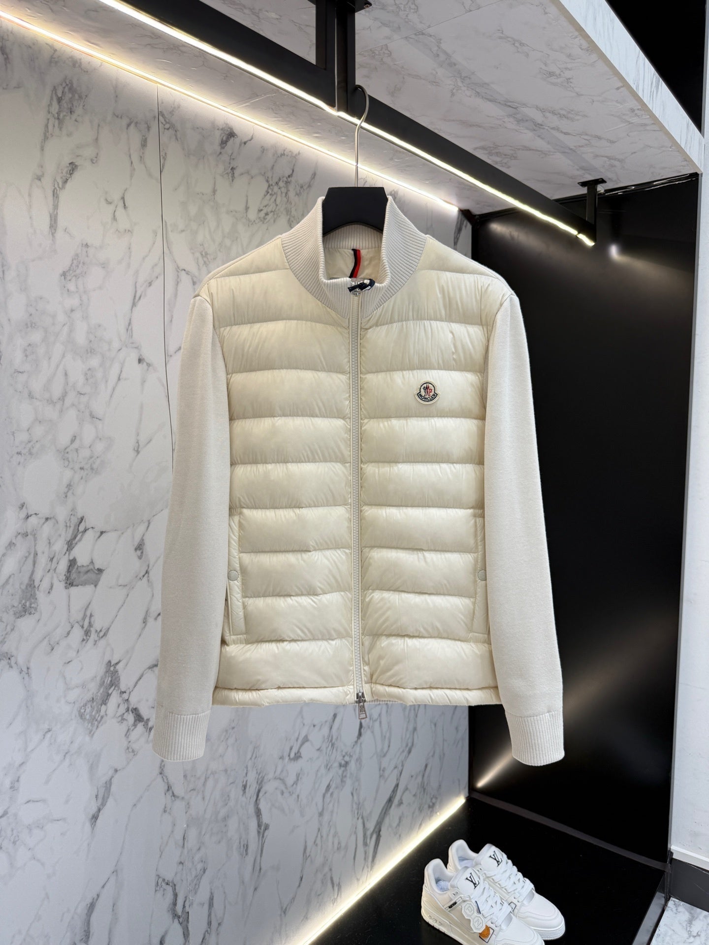P - CARDIGAN