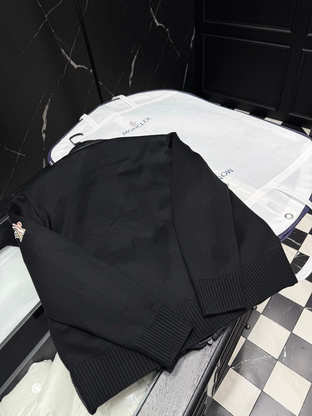 C - CARDIGAN