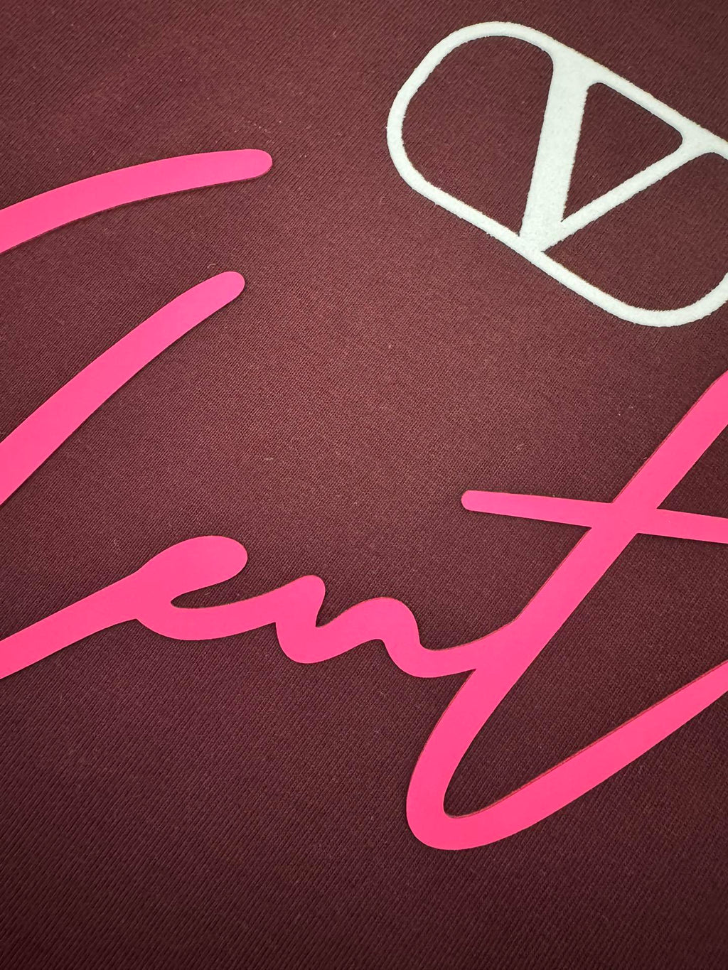 V - TSHIRT