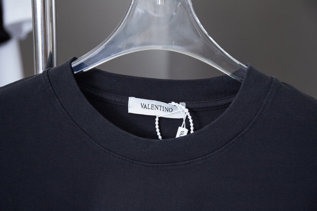 V - TSHIRT VIP