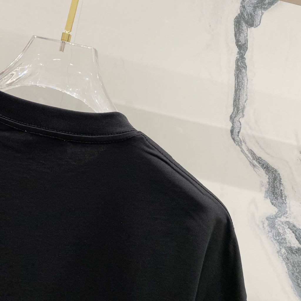 V - TSHIRT