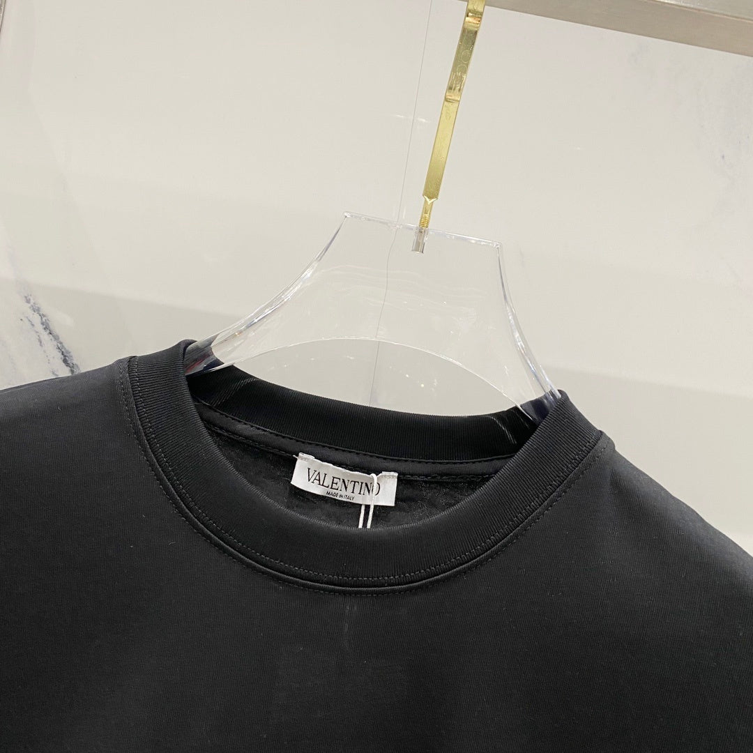 V - TSHIRT