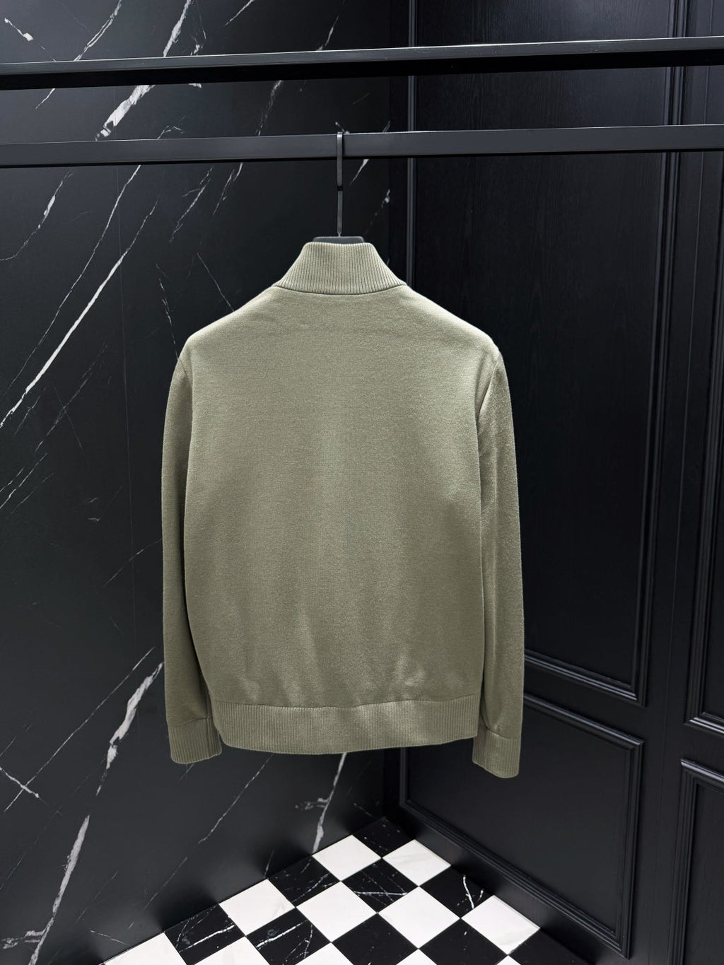 P - CARDIGAN