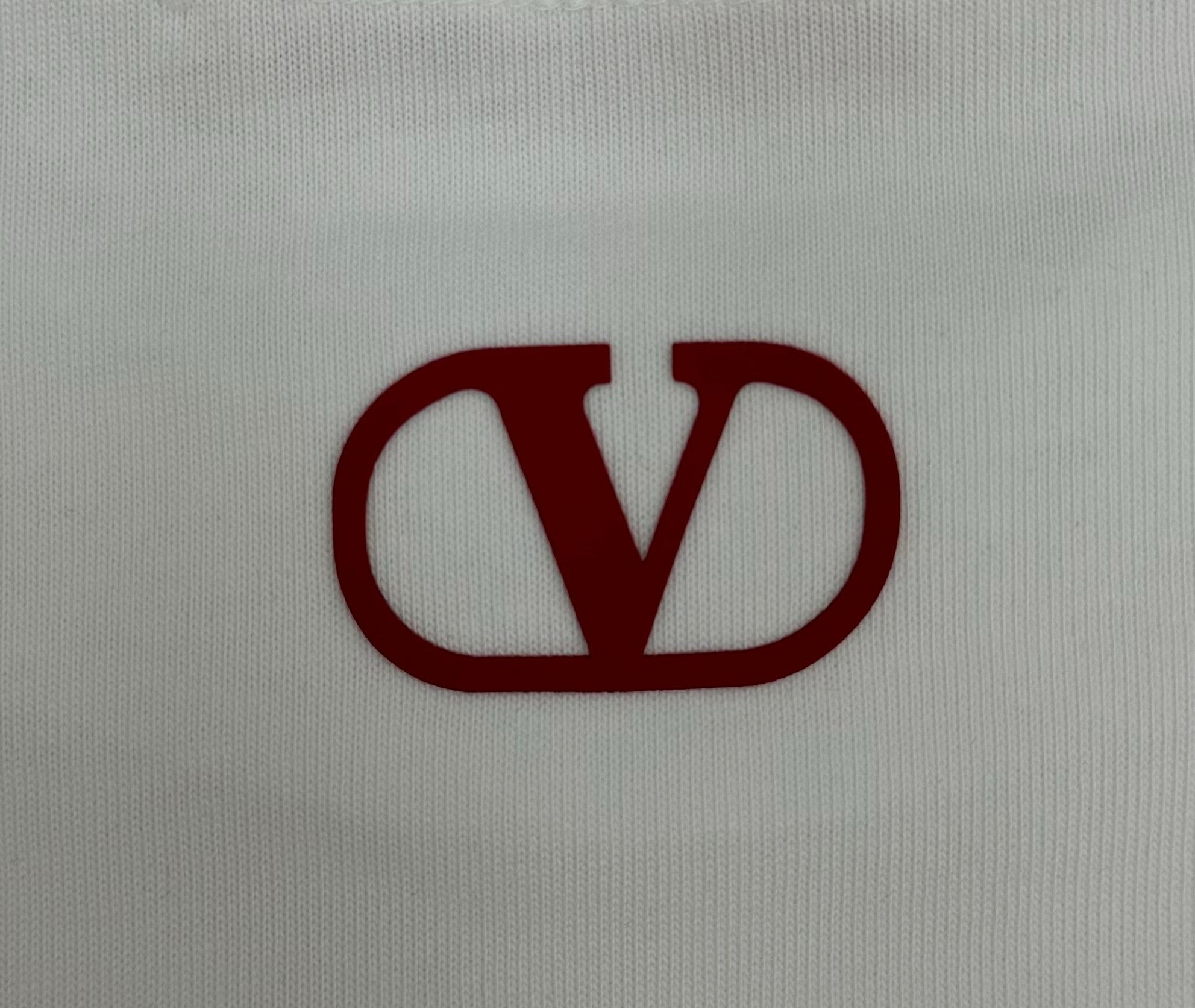 V - TSHIRT