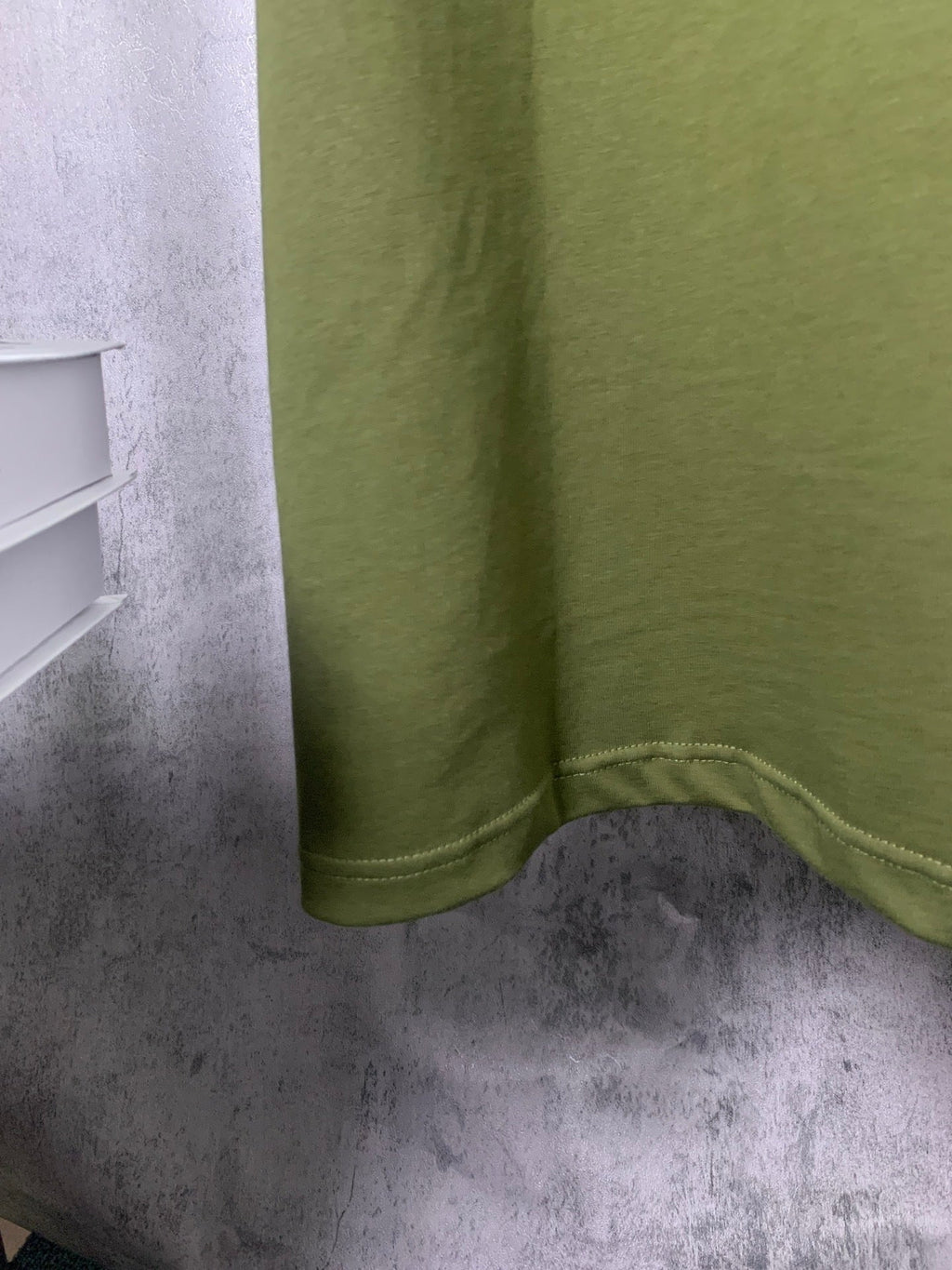 L - TSHIRT