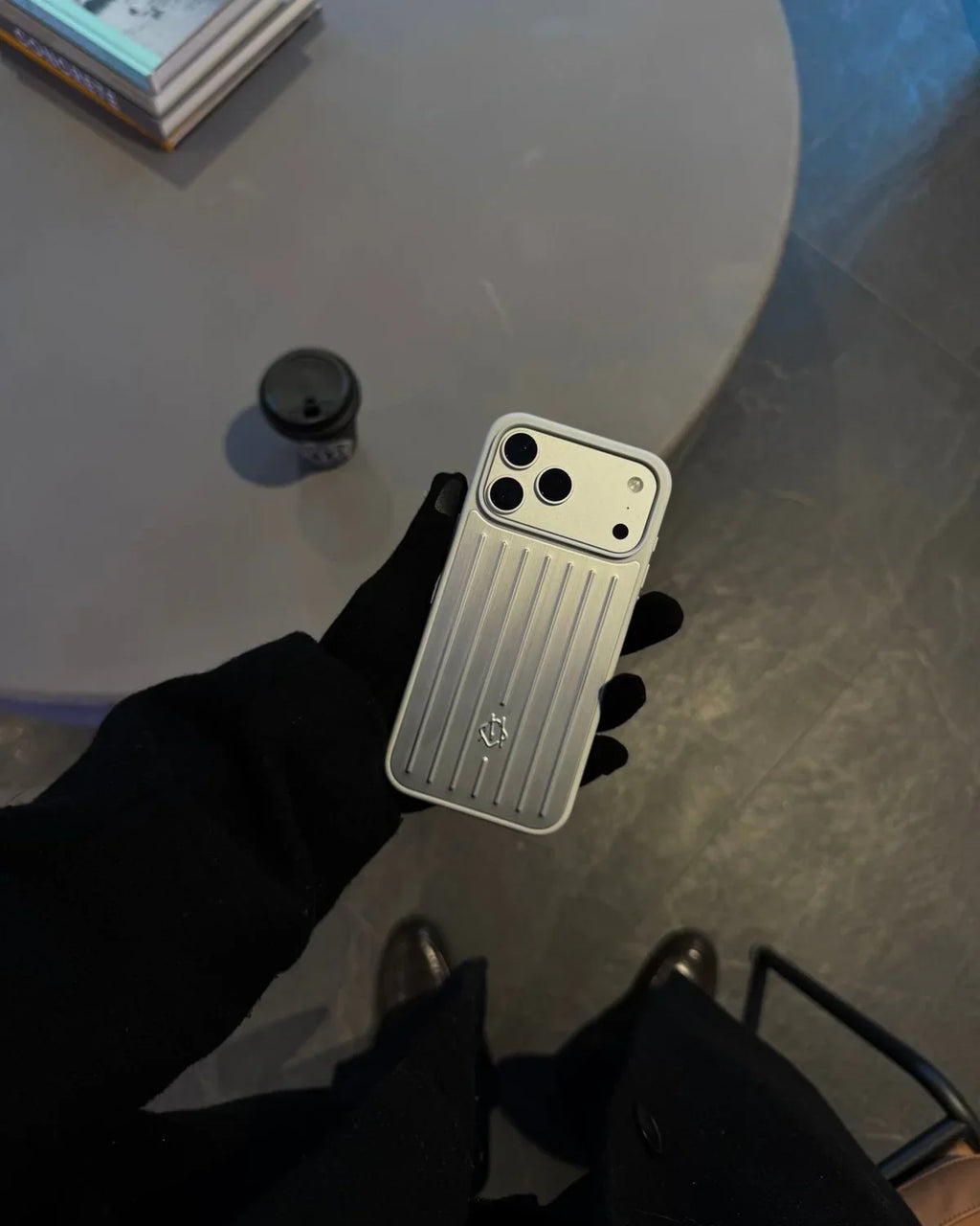 RIMOWA - PHONE CASE VIP