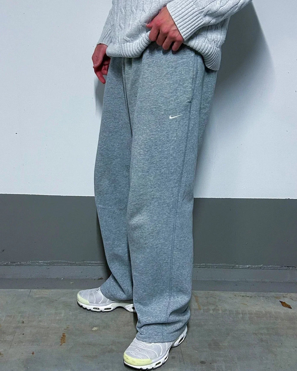 N - BAGGY JOGGERS VIP