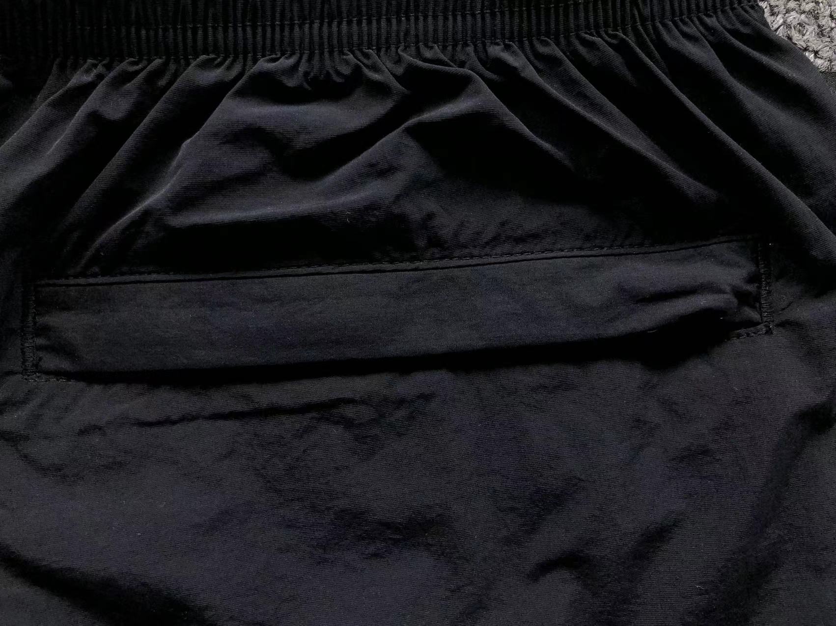 N - SHORTS