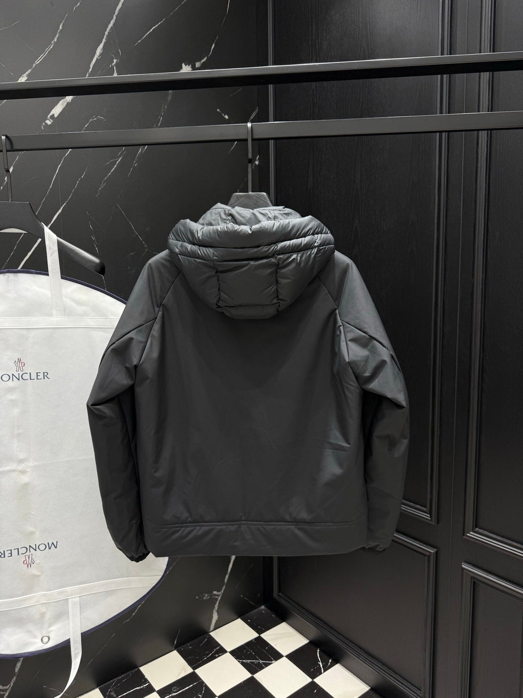 G - CARDIGAN