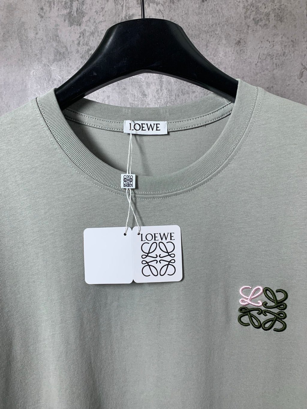 L - TSHIRT