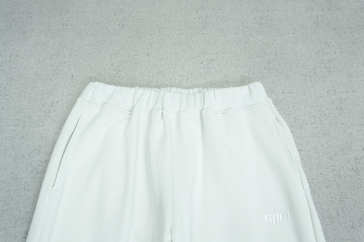 6PM - SWEATPANTS