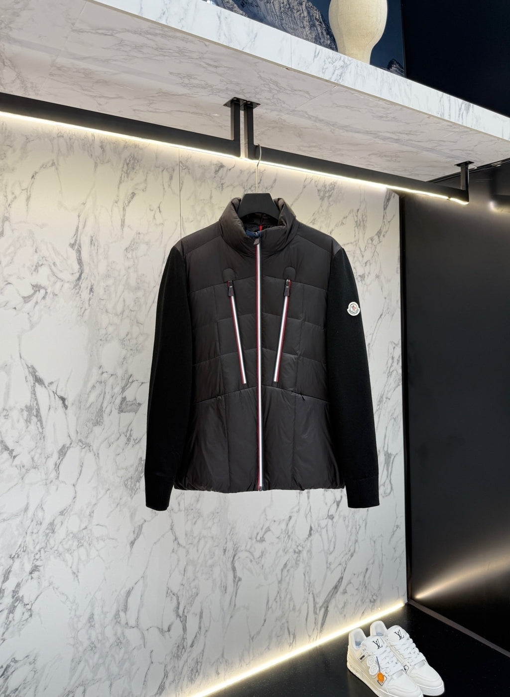 Q - CARDIGAN