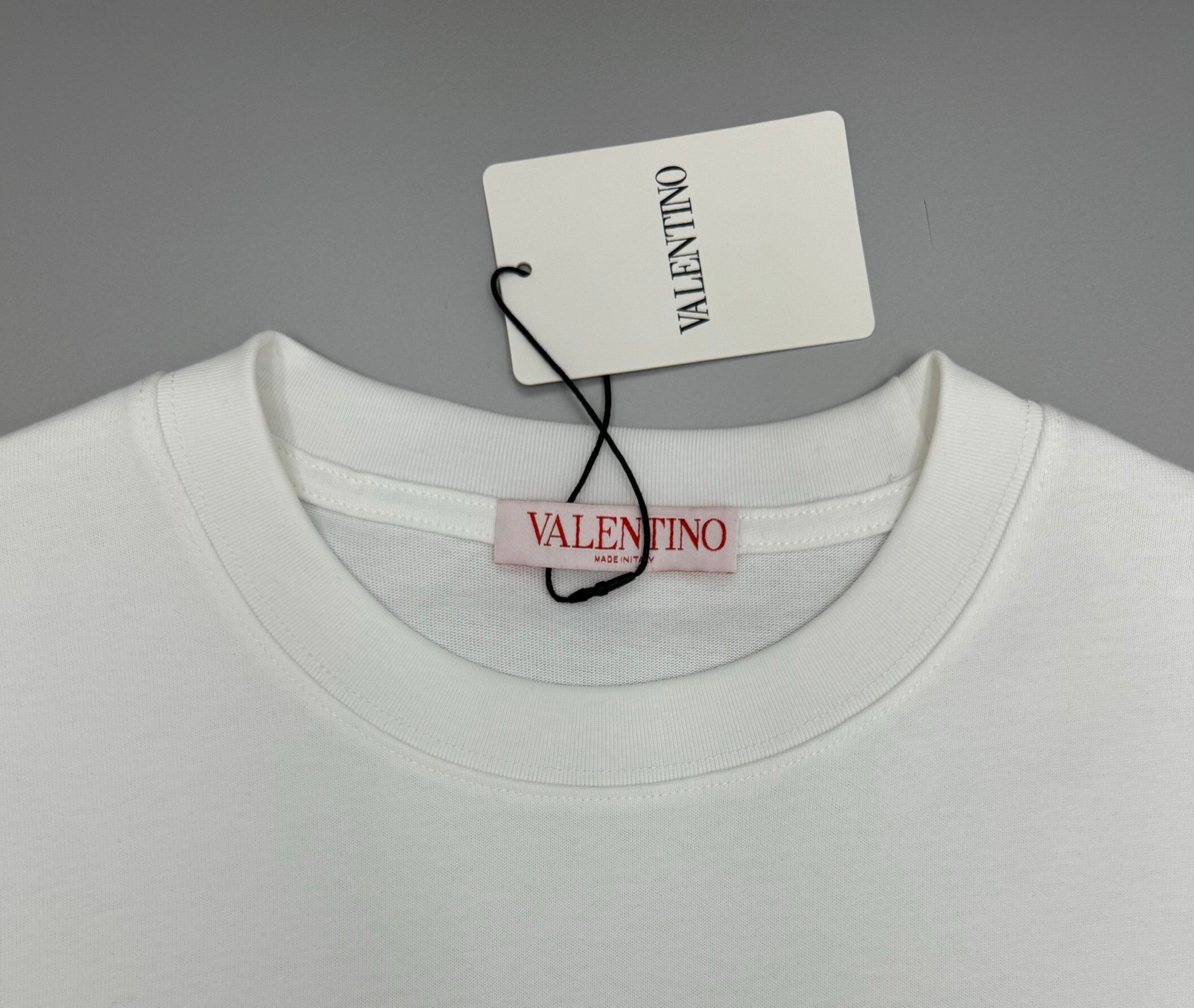 V - TSHIRT