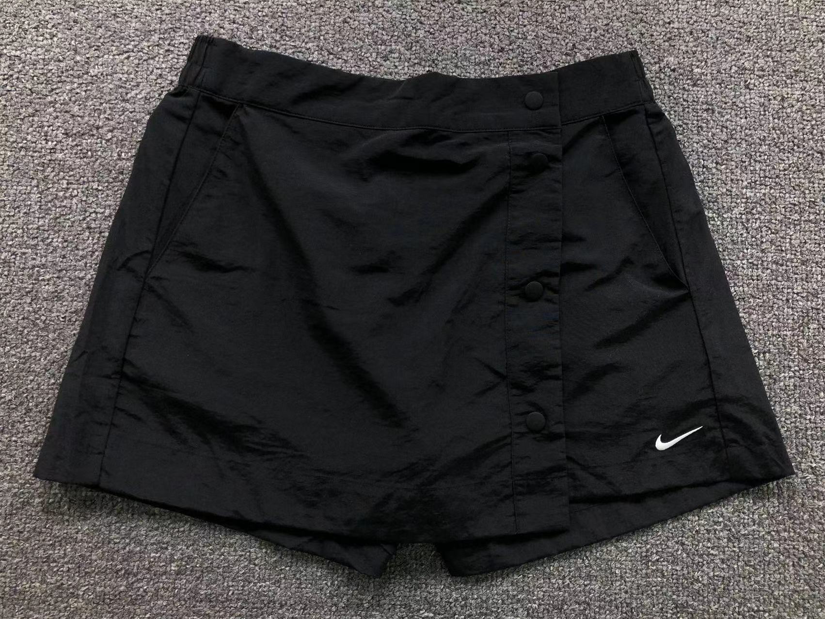 N - SHORTS