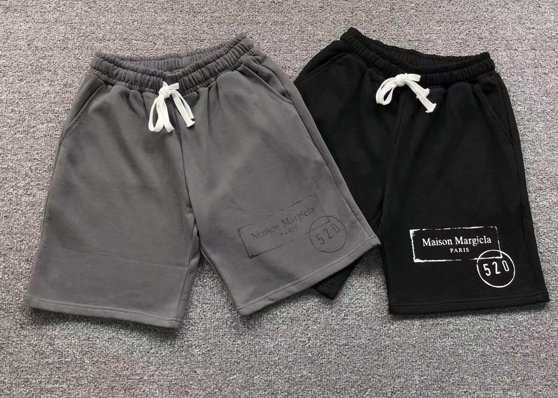M - SHORTS