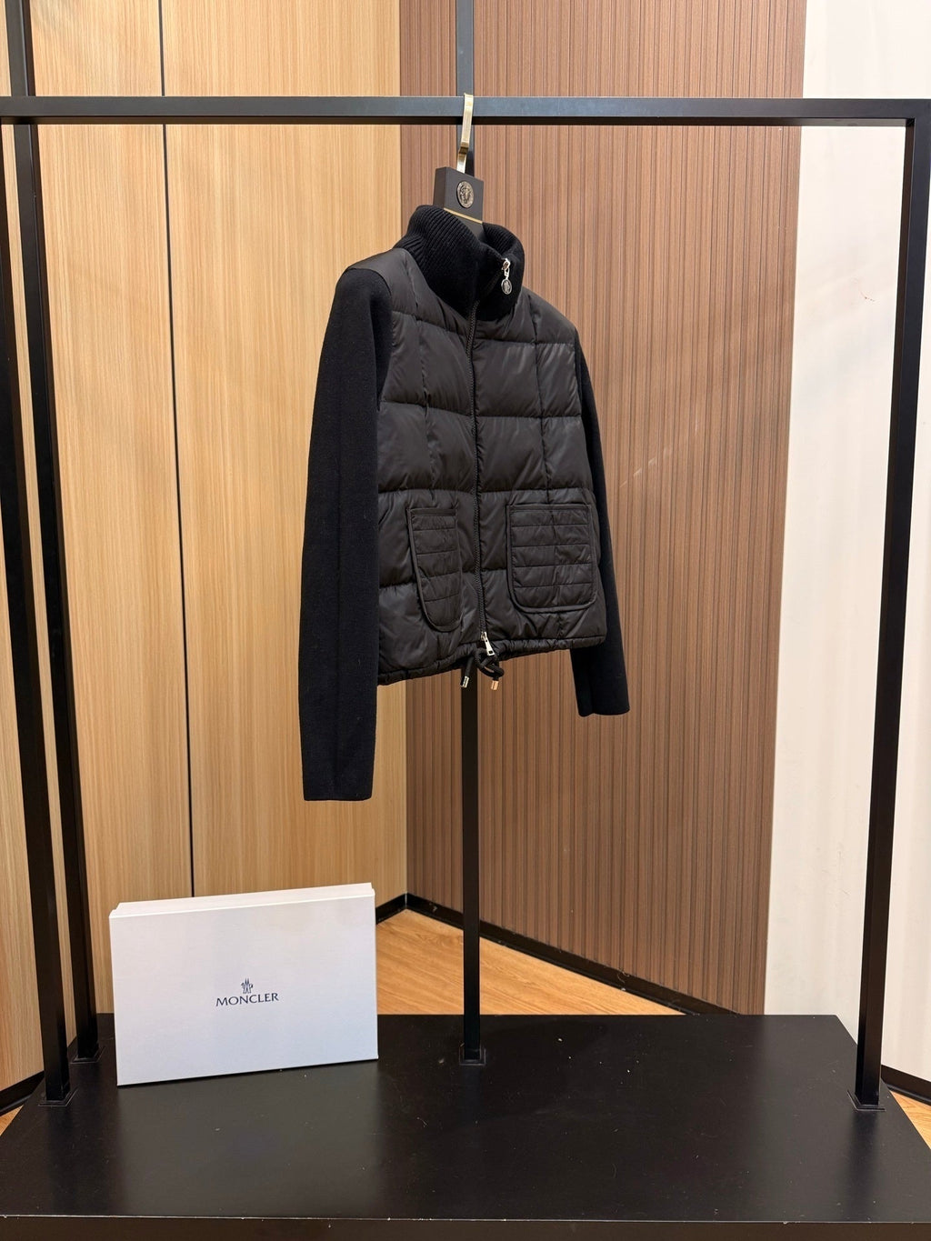 S - CARDIGAN