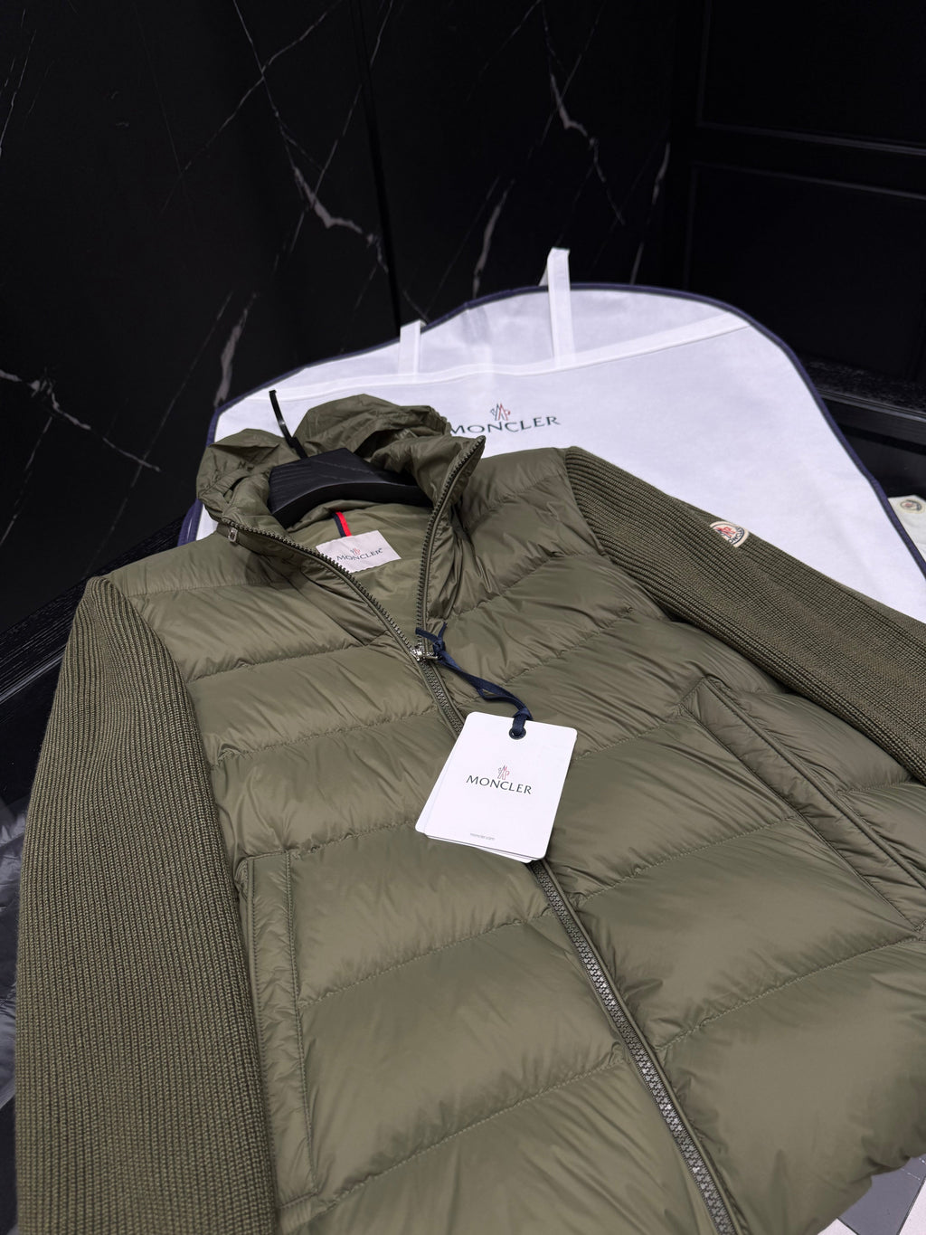 V - CARDIGAN