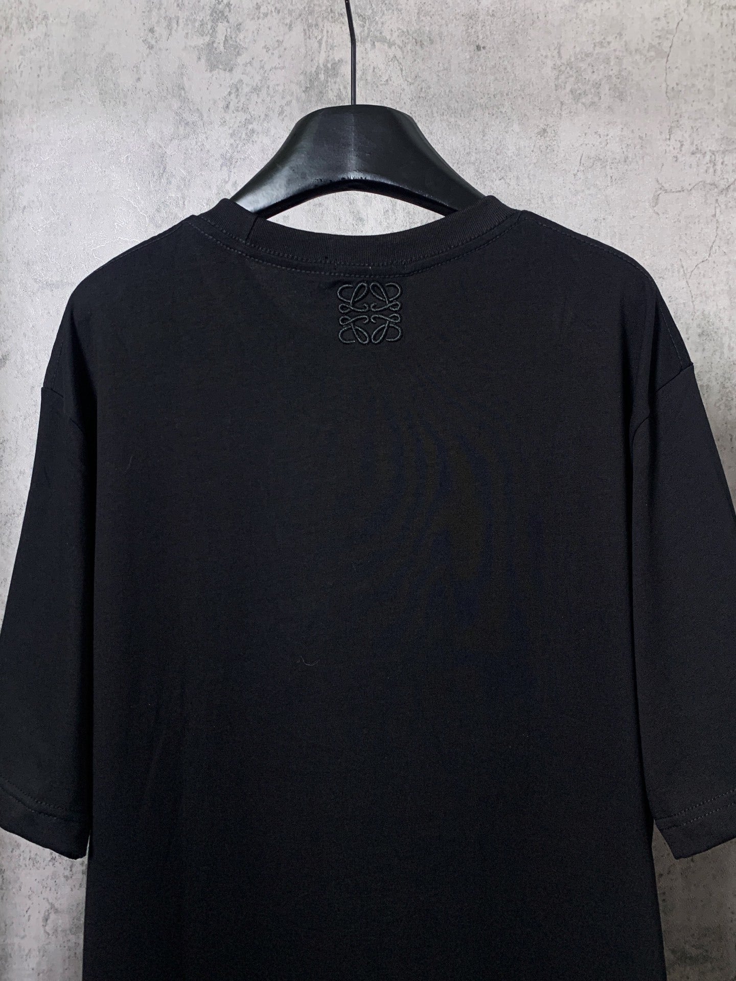 L - TSHIRT