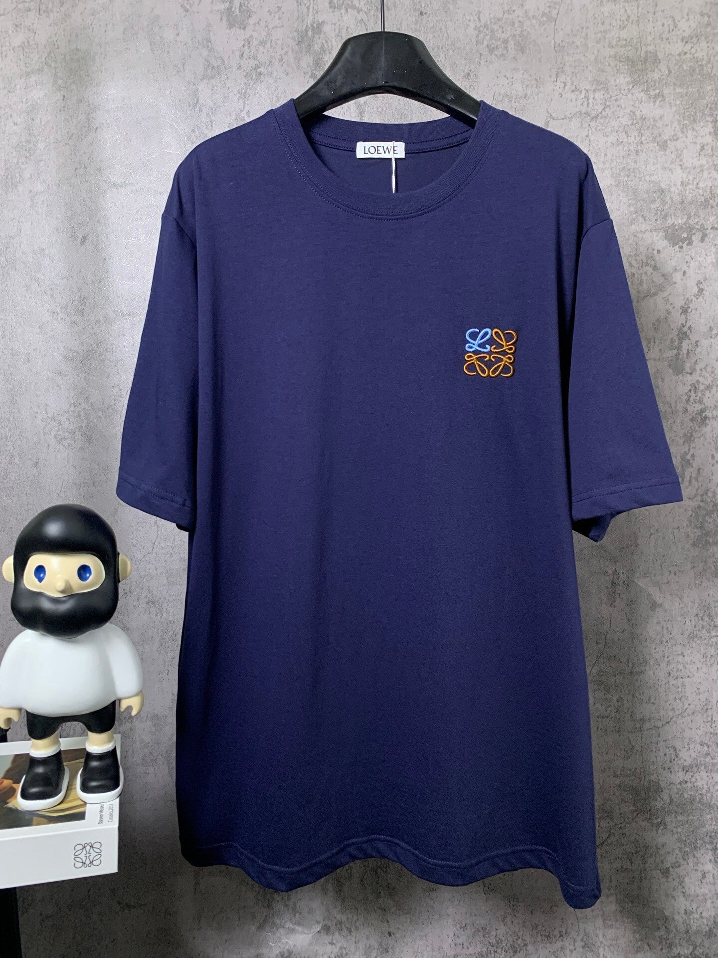 L - TSHIRT