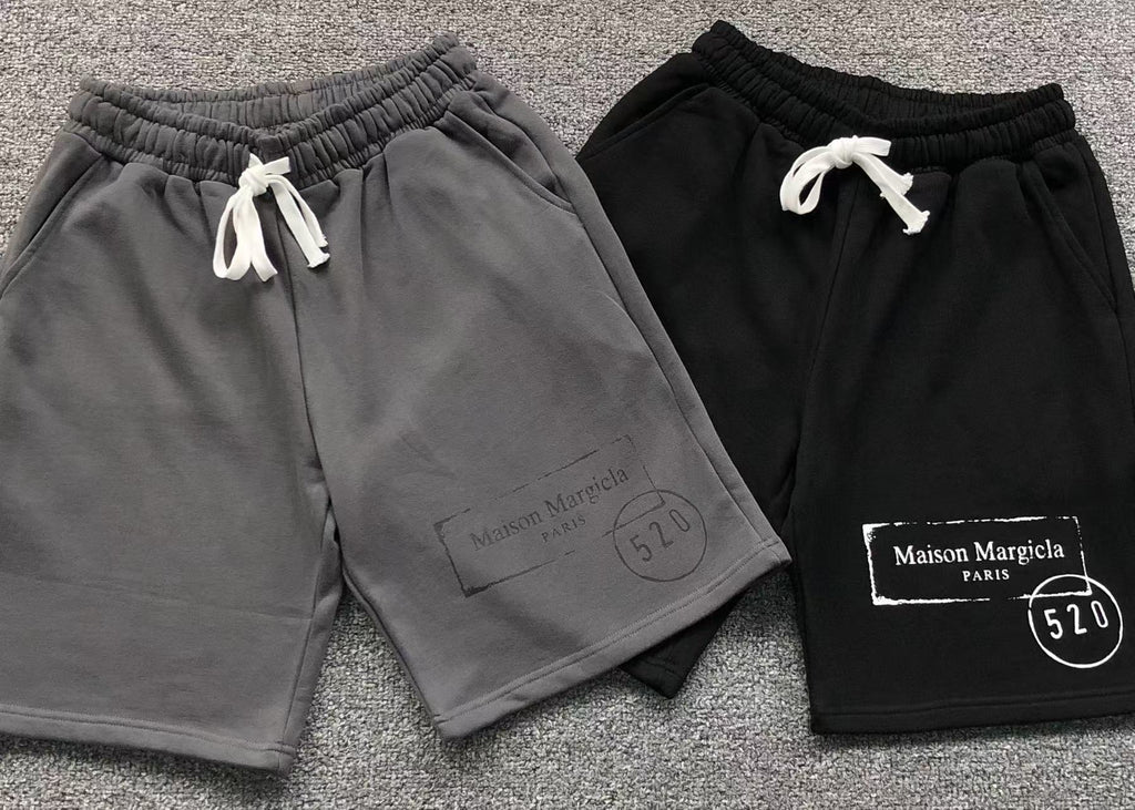 M - SHORTS