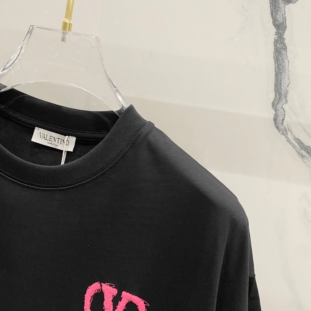 V - TSHIRT