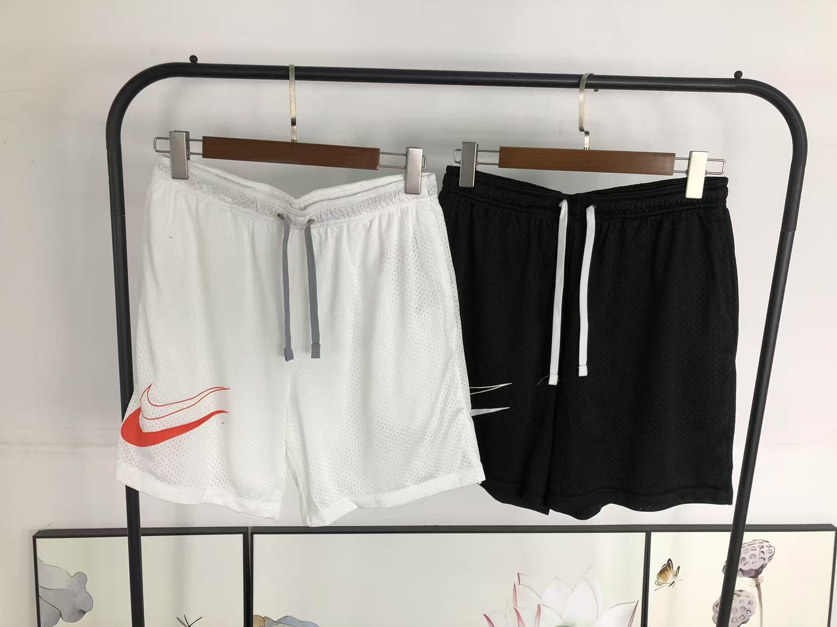 N - SHORTS