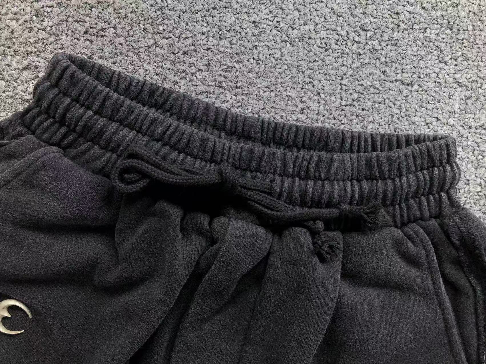 T - SHORTS
